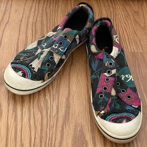 Sakroots Multicolor Canvas Sneakers, women's size 7